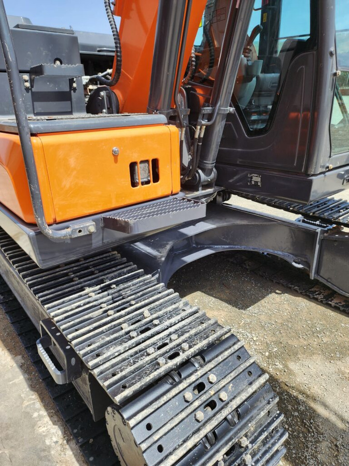 DOOSAN DX140LC-7 - Гусеничный экскаватор: фото 3 DOOSAN DX140LC-7 - Гусеничный экскаватор: фото 3