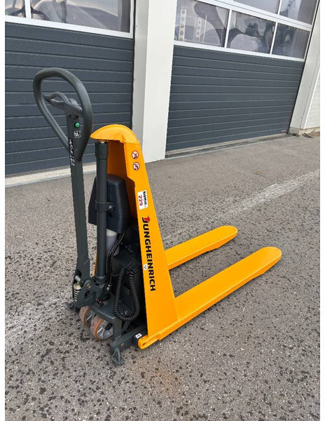 Jungheinrich Scherenhubwagen AMX 10e - Штабелер: фото 2 Jungheinrich Scherenhubwagen AMX 10e - Штабелер: фото 2