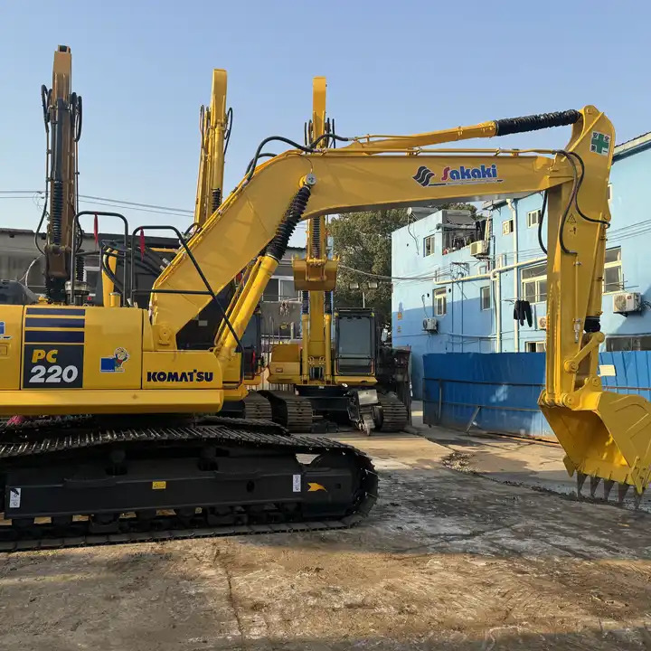 2020 Year Komastu Crawler Excavator Pc220-8 Pc220lc-8 In Excellent Condition,22ton Used Komatsu Excavator For Sale In Shanghai - Гусеничный экскаватор: фото 1 2020 Year Komastu Crawler Excavator Pc220-8 Pc220lc-8 In Excellent Condition,22ton Used Komatsu Excavator For Sale In Shanghai - Гусеничный экскаватор: фото 1