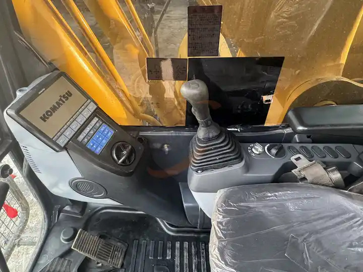 2020 Year Komastu Crawler Excavator Pc220-8 Pc220lc-8 In Excellent Condition,22ton Used Komatsu Excavator For Sale In Shanghai - Гусеничный экскаватор: фото 4 2020 Year Komastu Crawler Excavator Pc220-8 Pc220lc-8 In Excellent Condition,22ton Used Komatsu Excavator For Sale In Shanghai - Гусеничный экскаватор: фото 4