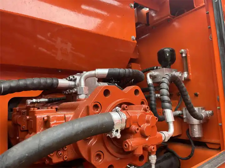 90% new used 22t Doosan DH220LC-9E DH220-9 DH220-9E DH220LC-9 crawler excavator - Гусеничный экскаватор: фото 4 90% new used 22t Doosan DH220LC-9E DH220-9 DH220-9E DH220LC-9 crawler excavator - Гусеничный экскаватор: фото 4