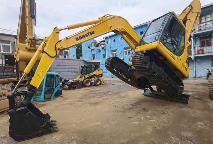 Best-selling Original Japan Small-scale Used Digger Excellent Condition Second Hand Komatsu Pc60-7 Crawler Excavator - Гусеничный экскаватор: фото 5 Best-selling Original Japan Small-scale Used Digger Excellent Condition Second Hand Komatsu Pc60-7 Crawler Excavator - Гусеничный экскаватор: фото 5