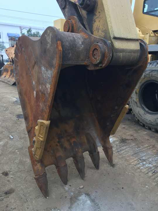 Гусеничный экскаватор Good Condition Second Hand Caterpillar 325bl Excavator Used Cat 325b 325bl with good condition in stock For Sale: фото 6