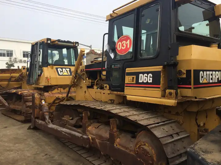 Good Price Used Bulldozer Cat D6G Second hand Caterpillar D6G D7G D7R D8R In Stock earth-moving machinery On Sale - Бульдозер: фото 5 Good Price Used Bulldozer Cat D6G Second hand Caterpillar D6G D7G D7R D8R In Stock earth-moving machinery On Sale - Бульдозер: фото 5