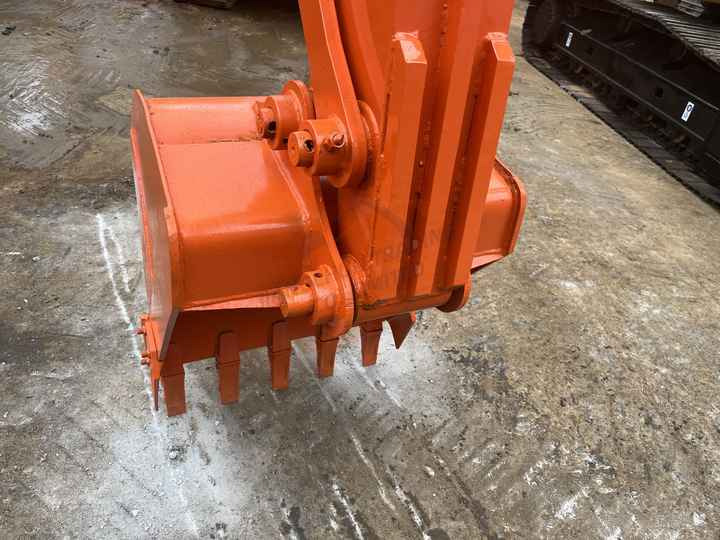 Hot sale Used Hitachi ZX120 digger medium size Excavator second hand excavator - Гусеничный экскаватор: фото 2 Hot sale Used Hitachi ZX120 digger medium size Excavator second hand excavator - Гусеничный экскаватор: фото 2