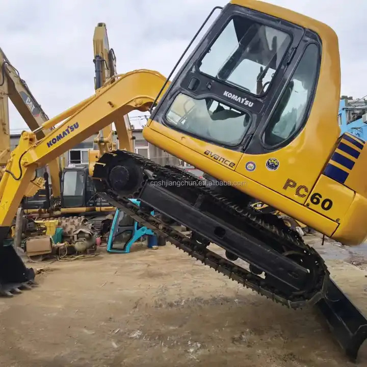 Mini High Quality Second-hand Equipment Road Construction Machinery Construction Machine Used Excavators Komatsu PC60-7 - Гусеничный экскаватор: фото 1 Mini High Quality Second-hand Equipment Road Construction Machinery Construction Machine Used Excavators Komatsu PC60-7 - Гусеничный экскаватор: фото 1