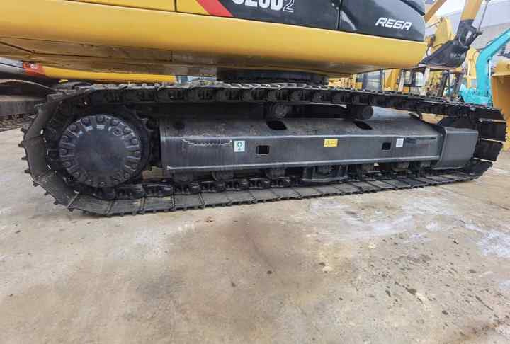 Original Caterpillar Excavator Parts,Low Working Hours Of Used Excavator Cat320,320b,320c,320d,320dl,320d2 For Sale In Shanghai - Гусеничный экскаватор: фото 5 Original Caterpillar Excavator Parts,Low Working Hours Of Used Excavator Cat320,320b,320c,320d,320dl,320d2 For Sale In Shanghai - Гусеничный экскаватор: фото 5