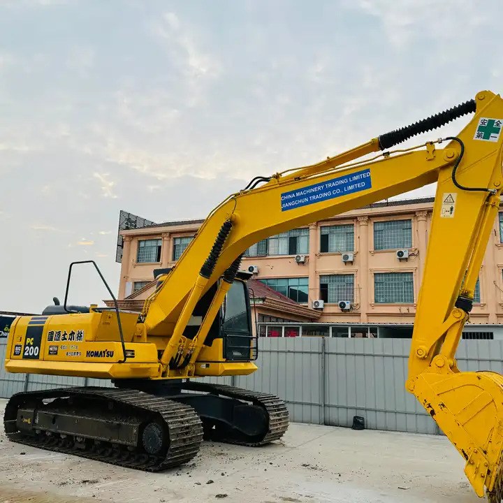 Original Japan Used Crawler Excavator Komatsu Pc200lc-7 Pc220lc-7 A/c Cabin In Shanghai - Гусеничный экскаватор: фото 1 Original Japan Used Crawler Excavator Komatsu Pc200lc-7 Pc220lc-7 A/c Cabin In Shanghai - Гусеничный экскаватор: фото 1