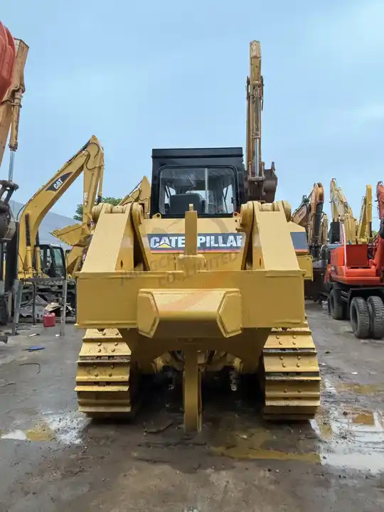 Original Second Hand Cat Bulldozer Caterpillar D8r 40 Tons Bulldozer with Good Quality in Low Price for Sale - Бульдозер: фото 5 Original Second Hand Cat Bulldozer Caterpillar D8r 40 Tons Bulldozer with Good Quality in Low Price for Sale - Бульдозер: фото 5