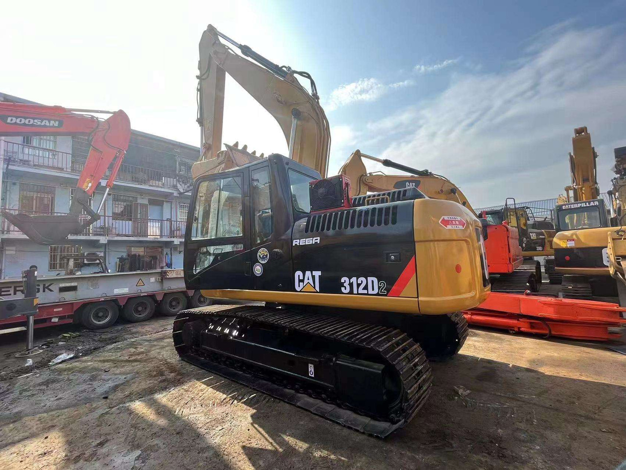 Perfect condition Construction machine 12ton cat used excavator digger machine CAT312D2 - Гусеничный экскаватор: фото 4 Perfect condition Construction machine 12ton cat used excavator digger machine CAT312D2 - Гусеничный экскаватор: фото 4