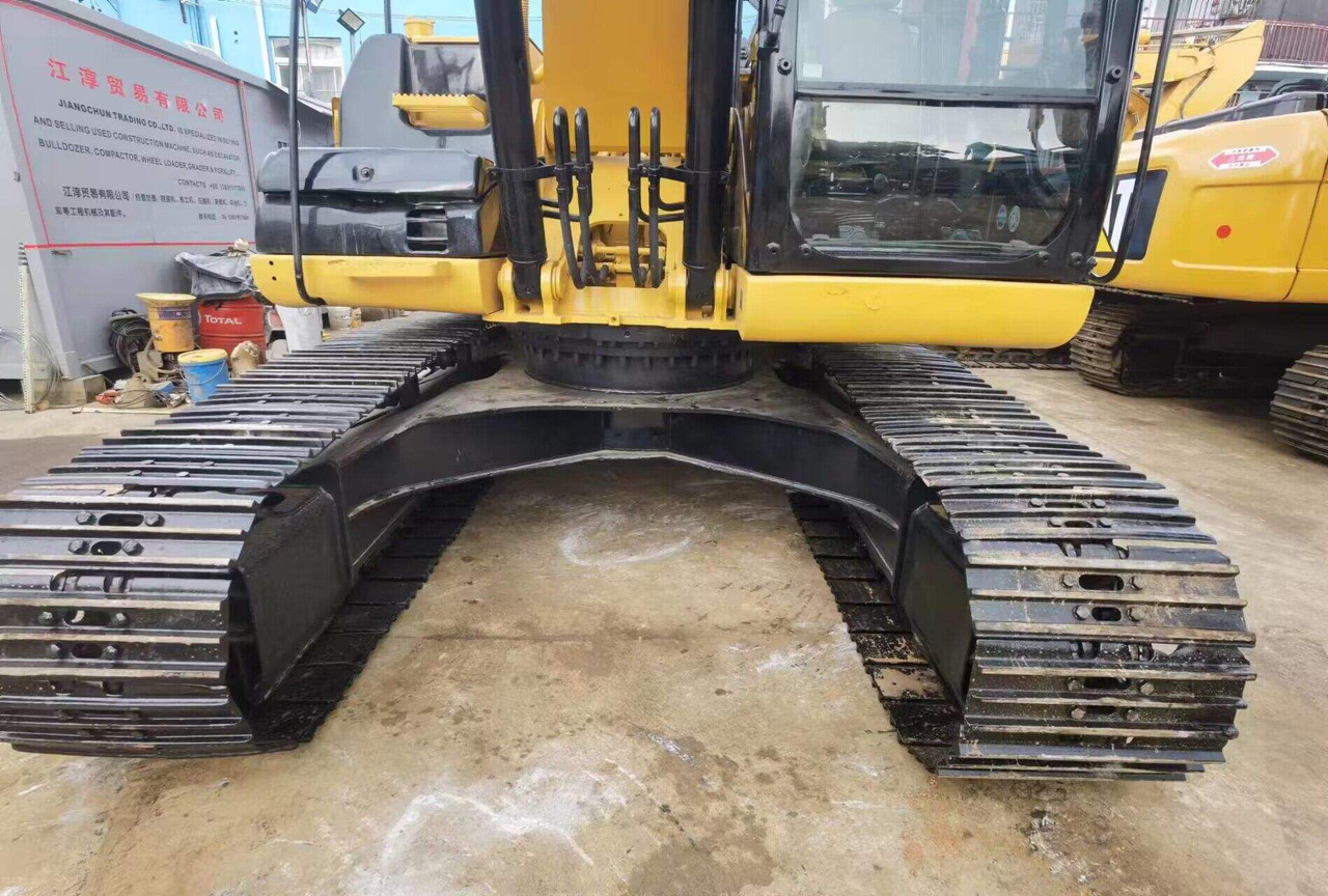 Second Hand Cat Excavator CAT 320D High Quality Japan Used Construction Machine 20ton Excavator cat320d - Экскаватор: фото 3 Second Hand Cat Excavator CAT 320D High Quality Japan Used Construction Machine 20ton Excavator cat320d - Экскаватор: фото 3
