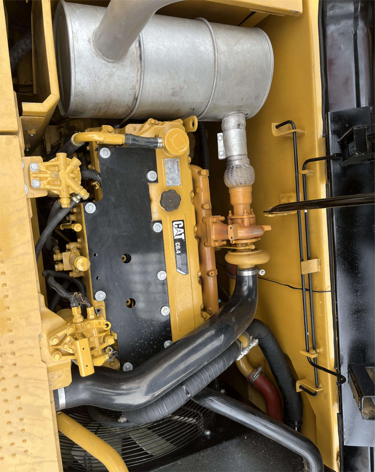 Second Hand Cat Excavator CAT 320D Japan Used Construction Machine 20ton Excavator cat320d - Экскаватор: фото 2 Second Hand Cat Excavator CAT 320D Japan Used Construction Machine 20ton Excavator cat320d - Экскаватор: фото 2