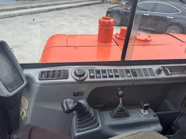 Гусеничный экскаватор Used Excavator Good Condition Low Price Doosan Dx60  Excavators Machinery Doosan Dx60 Dx80 Dx75 Dx225: фото 6