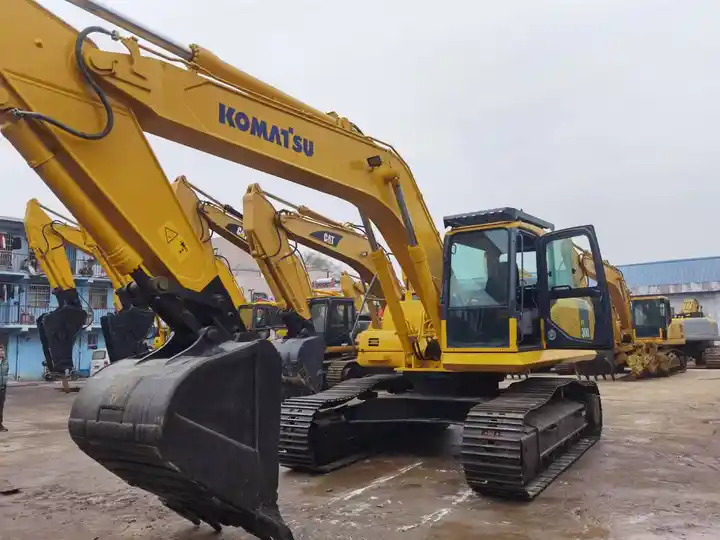 Гусеничный экскаватор used  30 ton good quality Komatsu PC300-7 original Japan excavator in  cheap price for sale: фото 6