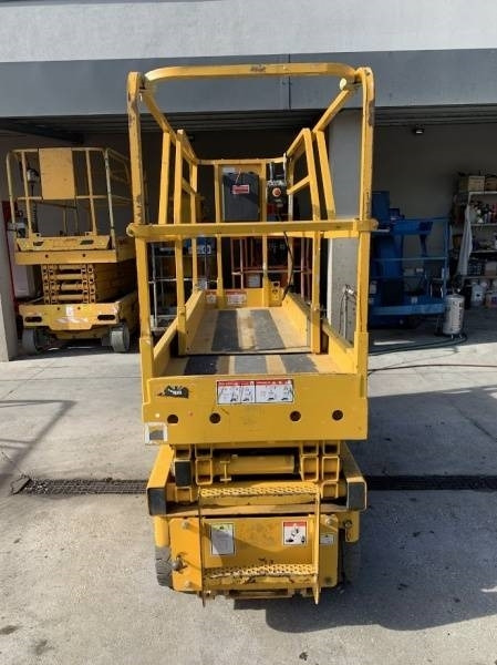 Haulotte Compact 8 - 8m, electric  - Ножничный подъемник: фото 3 Haulotte Compact 8 - 8m, electric  - Ножничный подъемник: фото 3