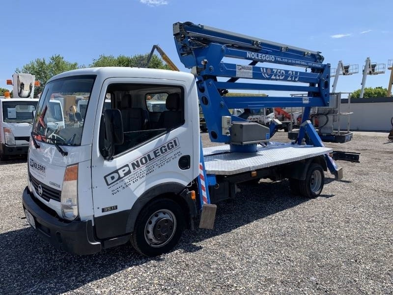 Nissan Cabstar CTE ZED 21 J - 21 m - 200 kg - Грузовик с подъемником: фото 2 Nissan Cabstar CTE ZED 21 J - 21 m - 200 kg - Грузовик с подъемником: фото 2