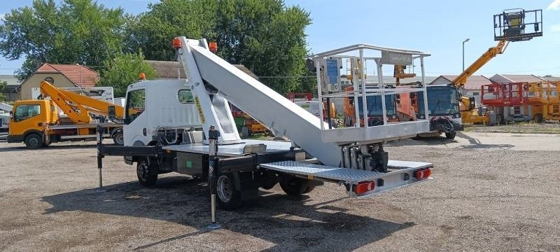 Грузовик с подъемником Nissan Cabstar Palfinger P260B - 25,6 m - 230 kg: фото 7