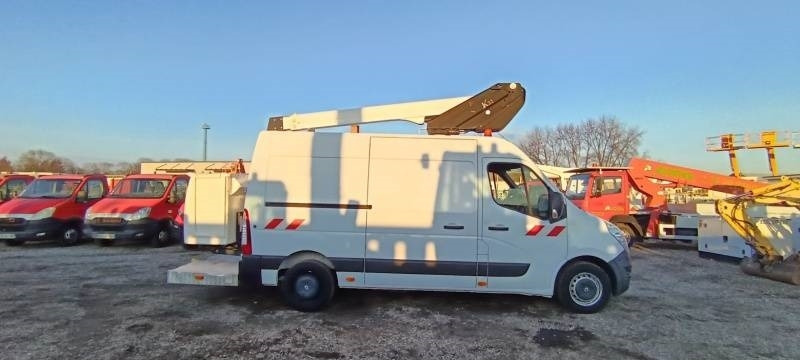 Грузовик с подъемником Renault Master Klubb K32: фото 7