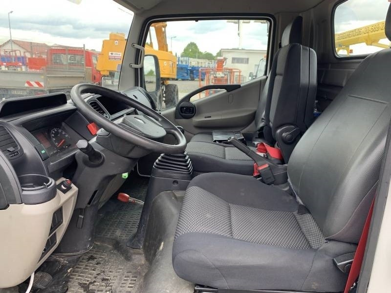 Грузовик с подъемником Renault Maxity ISOLI VT60NE - 20m, 250kg: фото 11