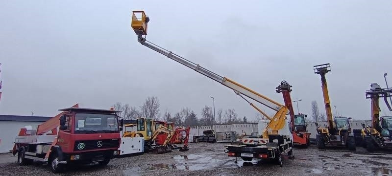 Грузовик с подъемником Renault Maxity Multitel MT202DS - 20m - 200 kg: фото 10