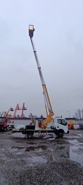 Грузовик с подъемником Renault Maxity Multitel MT202DS - 20m - 200 kg: фото 11