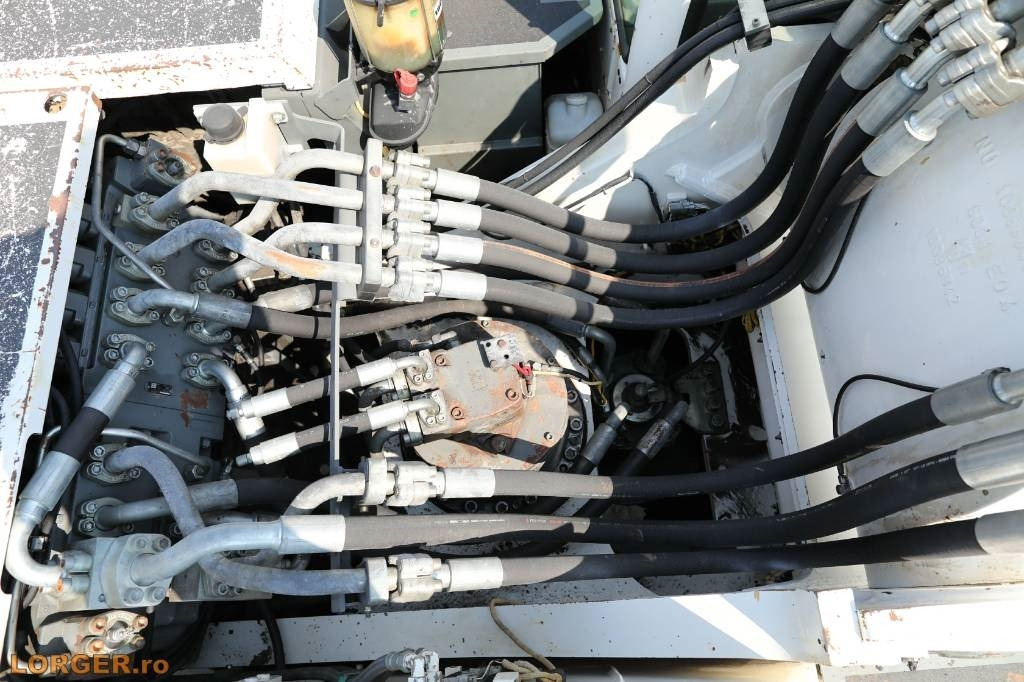 Гусеничный экскаватор Liebherr R954 C SHD: фото 12 Гусеничный экскаватор Liebherr R954 C SHD: фото 12