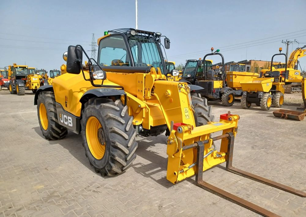 JCB 535-95 - Телескопический погрузчик: фото 3 JCB 535-95 - Телескопический погрузчик: фото 3