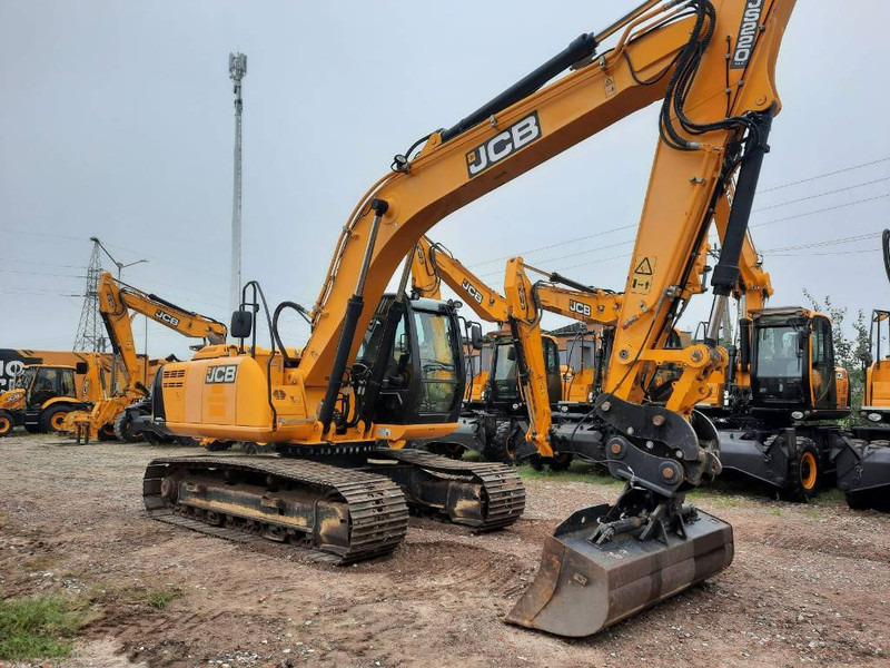 JCB JS 220 N LC - Гусеничный экскаватор: фото 2 JCB JS 220 N LC - Гусеничный экскаватор: фото 2