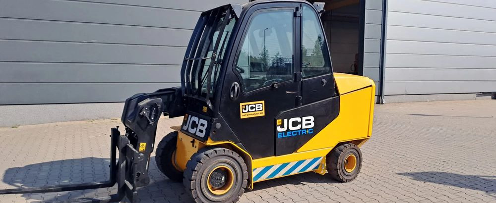 JCB TLT 30-19E - Вилочный погрузчик, Телескопический погрузчик: фото 1 JCB TLT 30-19E - Вилочный погрузчик, Телескопический погрузчик: фото 1