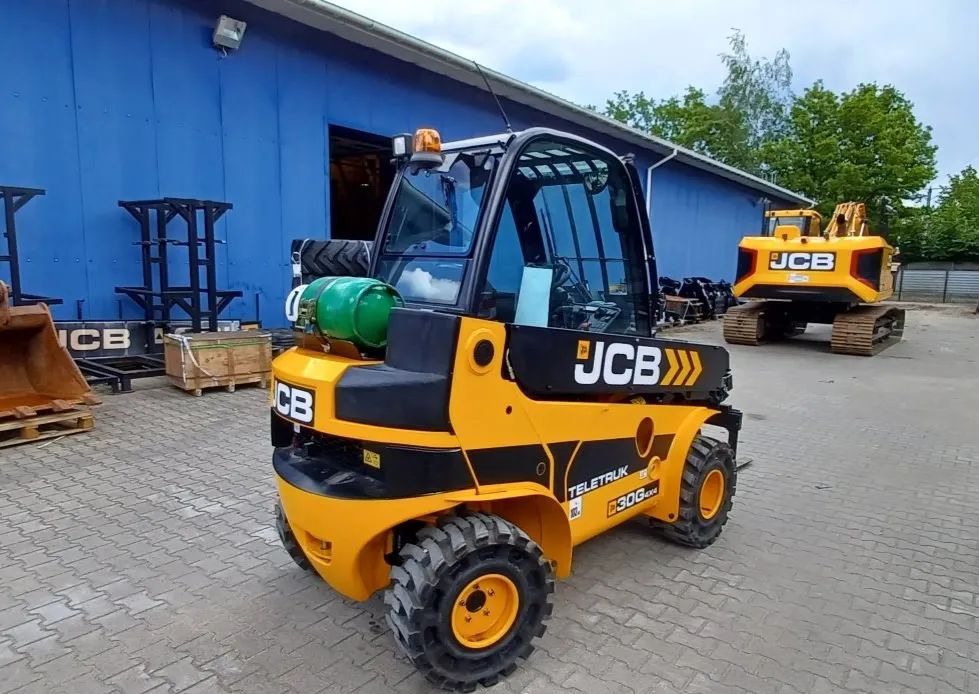 JCB TLT 30-20G 4x4 - Газовый погрузчик, Телескопический погрузчик: фото 4 JCB TLT 30-20G 4x4 - Газовый погрузчик, Телескопический погрузчик: фото 4