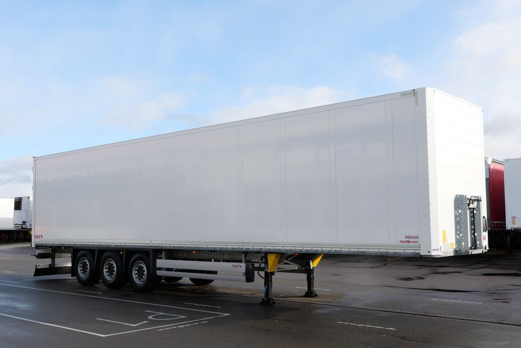 Schmitz Cargobull SKO 24/ 3 x ZURRLEISTE / LED/ LIFT 39 tsd km - Полуприцеп-фургон: фото 3 Schmitz Cargobull SKO 24/ 3 x ZURRLEISTE / LED/ LIFT 39 tsd km - Полуприцеп-фургон: фото 3