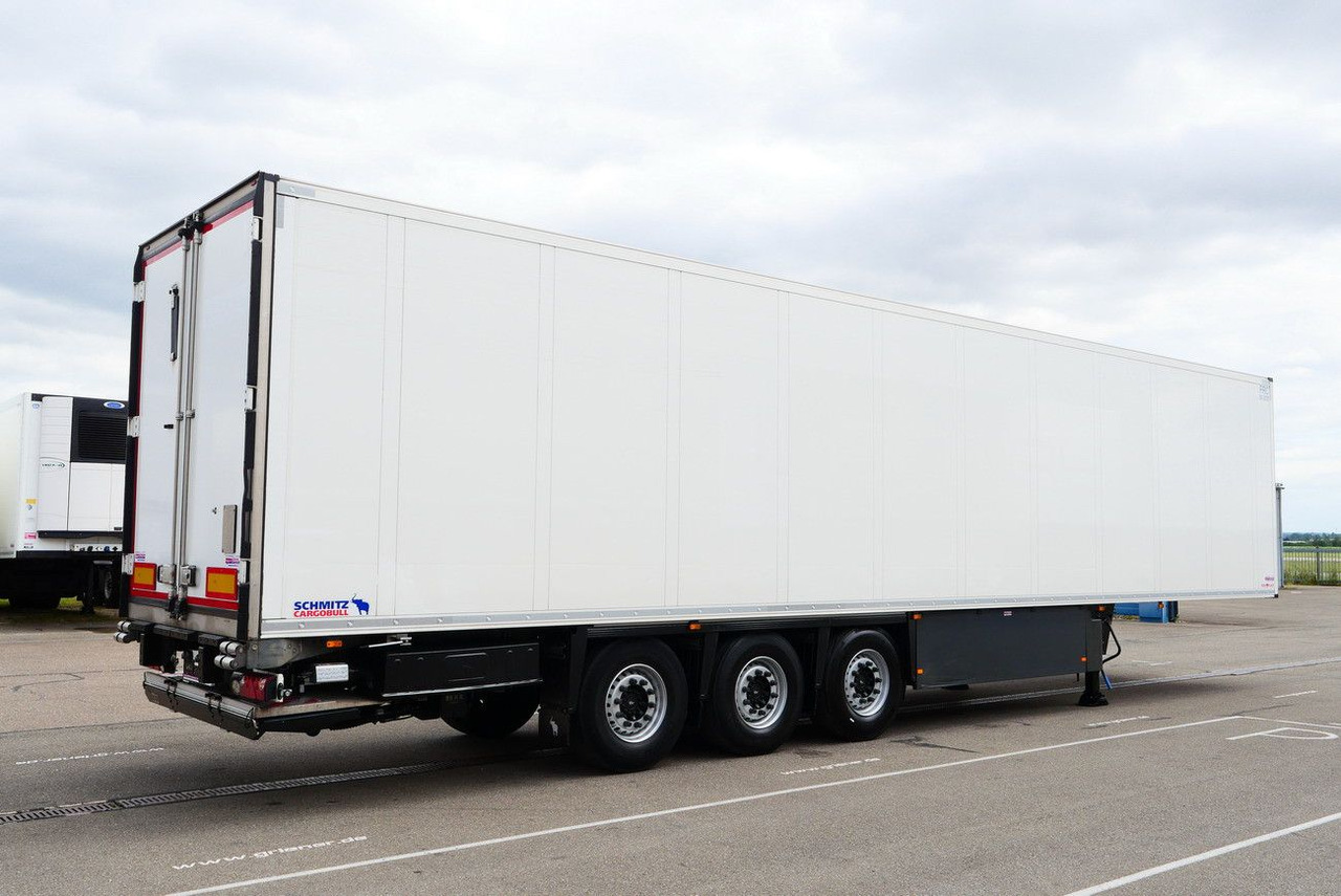 Schmitz Cargobull SKO 24/ LBW 2000 kg /BLUMEN FP 45 / TK TKM / DS - Полуприцеп-рефрижератор: фото 2 Schmitz Cargobull SKO 24/ LBW 2000 kg /BLUMEN FP 45 / TK TKM / DS - Полуприцеп-рефрижератор: фото 2