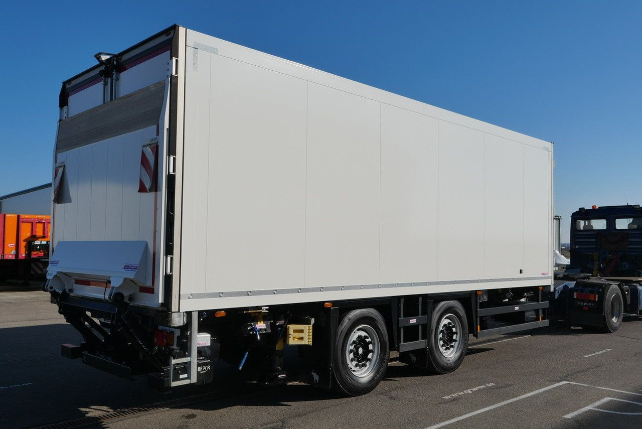 Schmitz Cargobull ZKO 18 /TK UT1200 /DURCHLADEBAR /LBW /7,30 - Прицеп-рефрижератор: фото 2 Schmitz Cargobull ZKO 18 /TK UT1200 /DURCHLADEBAR /LBW /7,30 - Прицеп-рефрижератор: фото 2