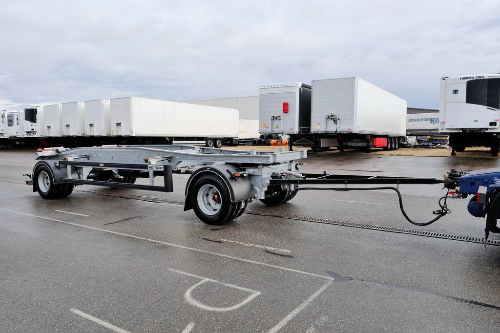 Web-Trailer ARA 18/ DIN 30722 / 5000 - 7000 mm/19,5 VERZINKT - Прицеп мультилифт/ Бункеровоз: фото 2 Web-Trailer ARA 18/ DIN 30722 / 5000 - 7000 mm/19,5 VERZINKT - Прицеп мультилифт/ Бункеровоз: фото 2