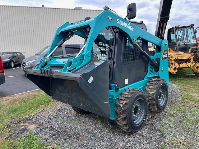 SUNWARD SWL2830 SUNWARD /BOBCAT - Мини-погрузчик с бортовым поворотом: фото 3 SUNWARD SWL2830 SUNWARD /BOBCAT - Мини-погрузчик с бортовым поворотом: фото 3