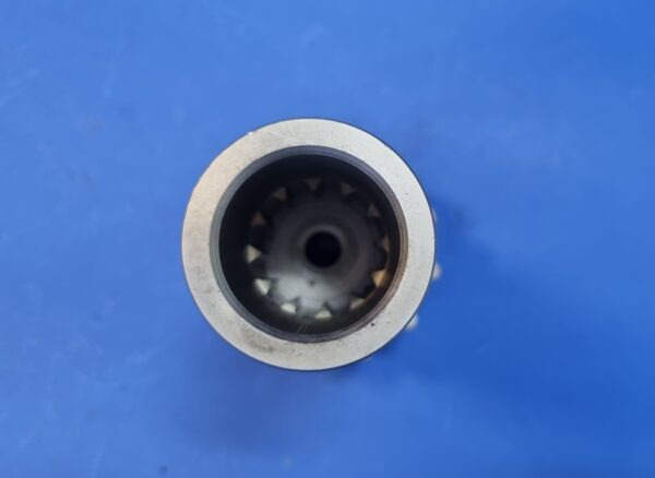 010550A Wałek silnika obrotu Kubota KX41 (od 1994 roku) - Поворотный редуктор для Строительной техники: фото 4 010550A Wałek silnika obrotu Kubota KX41 (od 1994 roku) - Поворотный редуктор для Строительной техники: фото 4