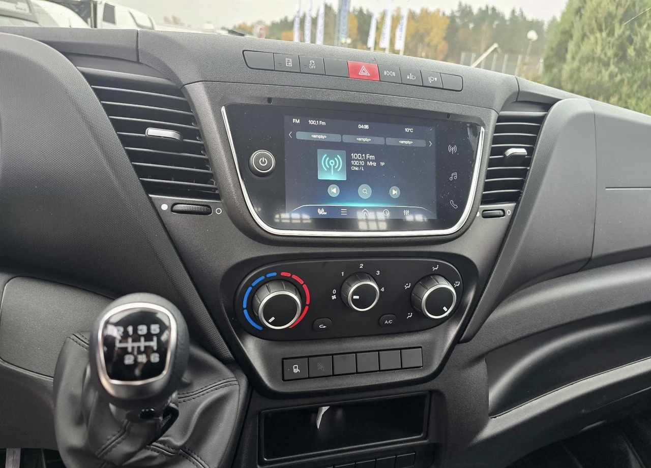 Новый Малотоннажный бортовой грузовик Iveco Daily 50C18 Pritsche 6.1 m: фото 8