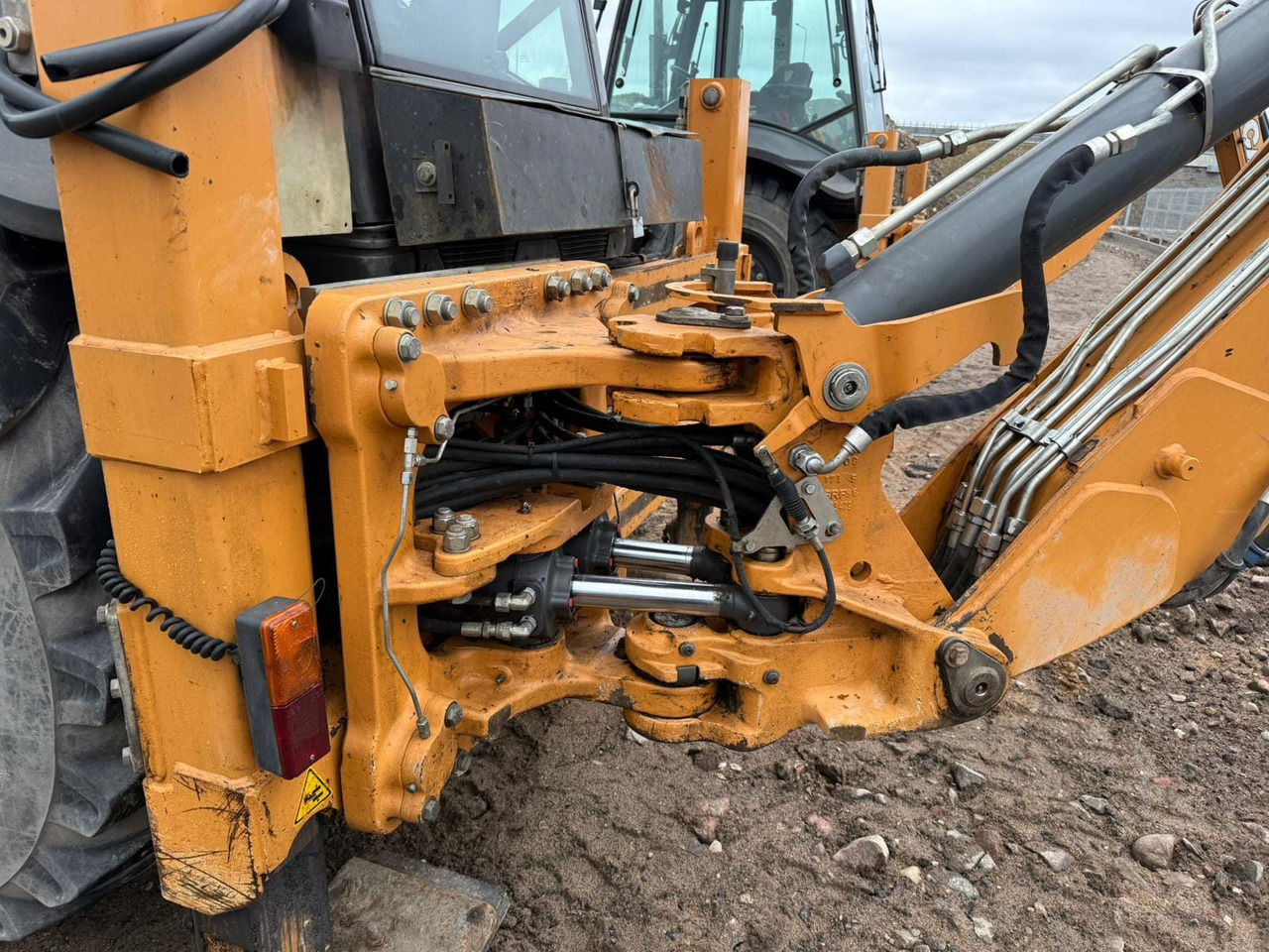 CASE 580 ST - Экскаватор-погрузчик: фото 4 CASE 580 ST - Экскаватор-погрузчик: фото 4