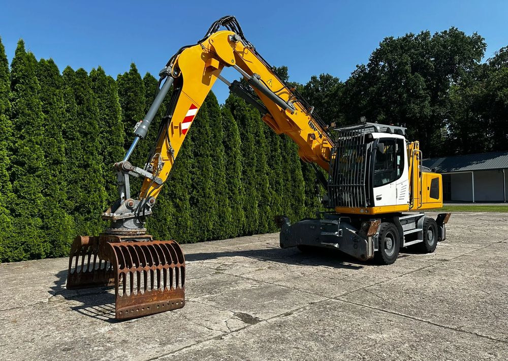 Liebherr LH22 M - Колёсный экскаватор: фото 4 Liebherr LH22 M - Колёсный экскаватор: фото 4