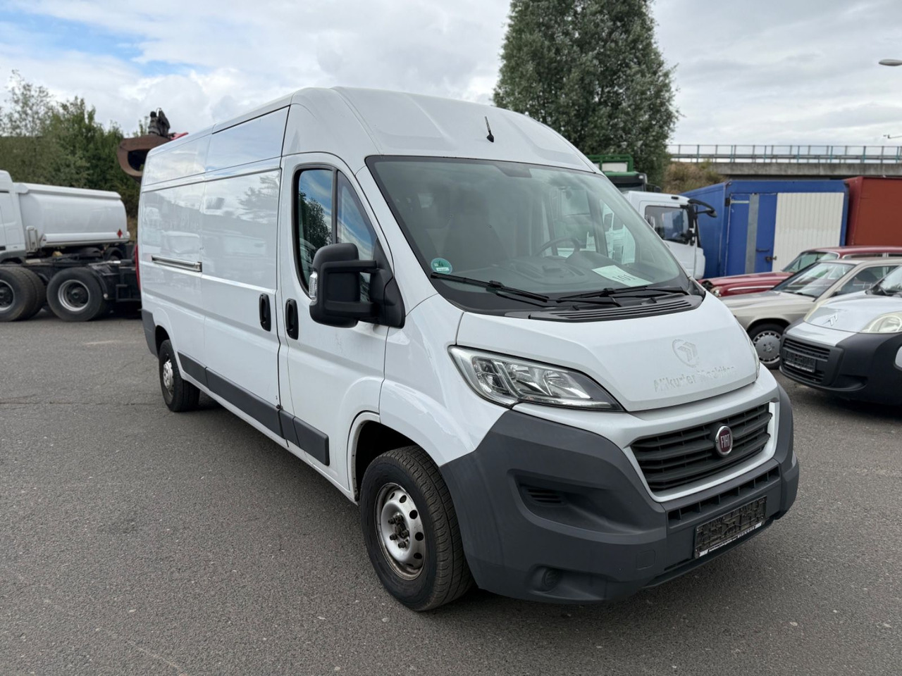 Fiat Ducato Grossr.-Kasten 35 130 L4H2 RS: 4035 mm - Цельнометаллический фургон: фото 2 Fiat Ducato Grossr.-Kasten 35 130 L4H2 RS: 4035 mm - Цельнометаллический фургон: фото 2