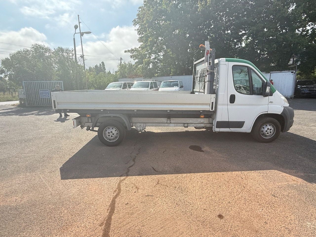 Fiat Ducato Pritsche 35 120 L4 - Малотоннажный бортовой грузовик: фото 5 Fiat Ducato Pritsche 35 120 L4 - Малотоннажный бортовой грузовик: фото 5