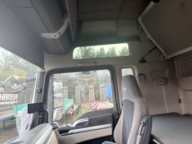 Тентованный грузовик MAN TGX 26.460 FG 6x2 Motorschaden: фото 14 Тентованный грузовик MAN TGX 26.460 FG 6x2 Motorschaden: фото 14