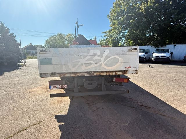 Mercedes-Benz Atego 1223 mit Kran MKG HLK 76 - Грузовик бортовой/ Платформа, Автоманипулятор: фото 4 Mercedes-Benz Atego 1223 mit Kran MKG HLK 76 - Грузовик бортовой/ Платформа, Автоманипулятор: фото 4