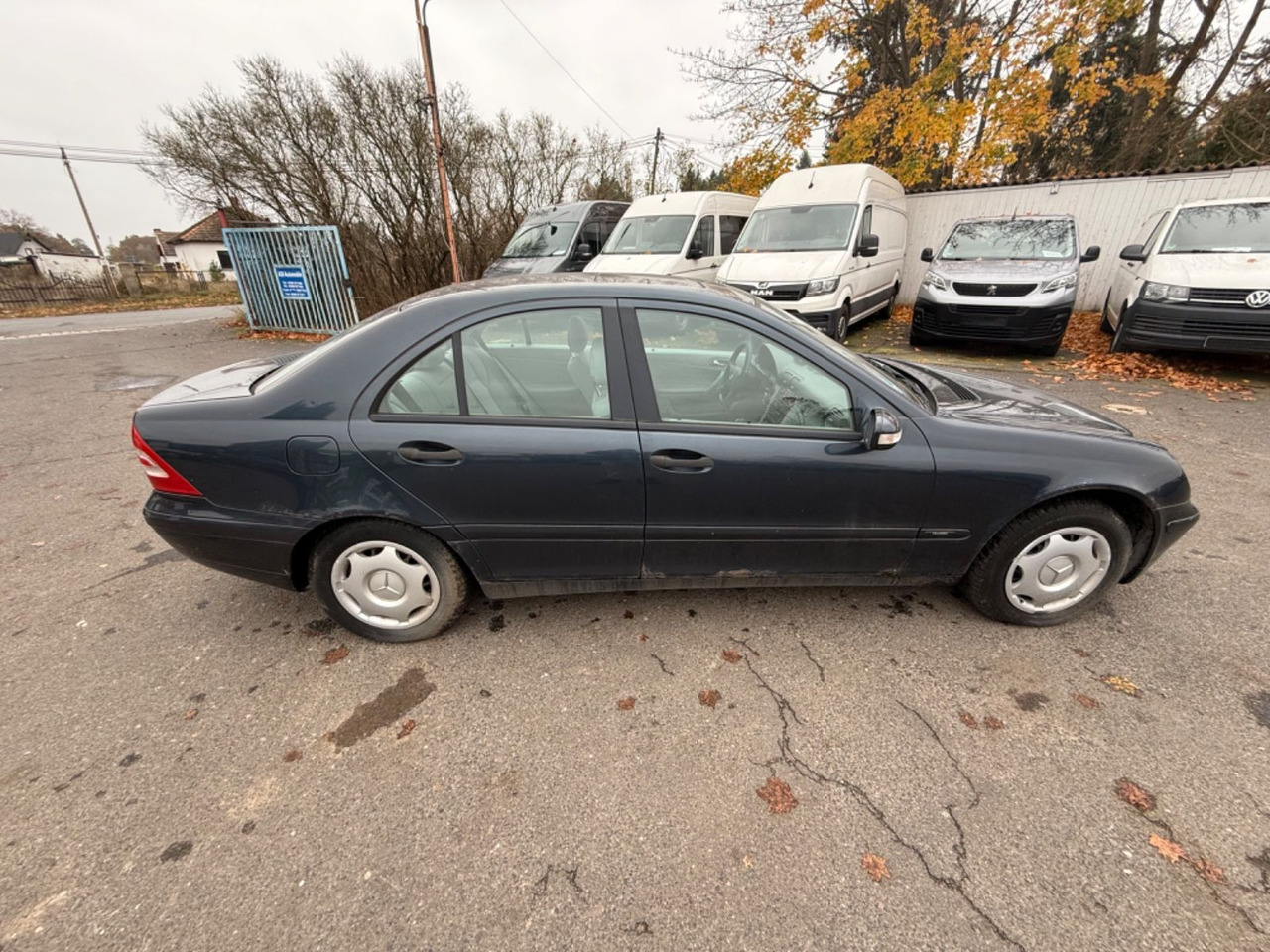Mercedes-Benz C 180 T CLASSIC - Легковой автомобиль: фото 3 Mercedes-Benz C 180 T CLASSIC - Легковой автомобиль: фото 3