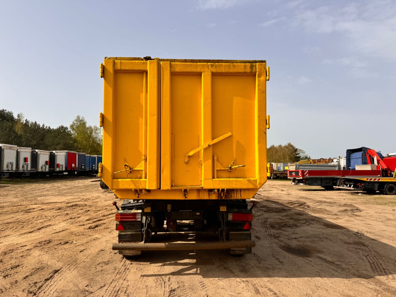 Schmitz Cargobull SKI 24-10,5 45 cmb3 - Самосвальный полуприцеп: фото 4 Schmitz Cargobull SKI 24-10,5 45 cmb3 - Самосвальный полуприцеп: фото 4