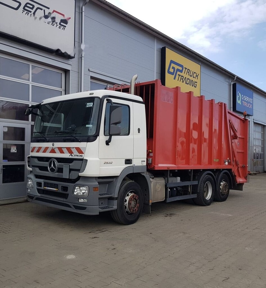 Mercedes-Benz Actros 2532 - Мусоровоз: фото 1 Mercedes-Benz Actros 2532 - Мусоровоз: фото 1
