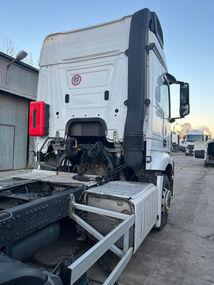 Mercedes Actros 1845 - Тягач: фото 4 Mercedes Actros 1845 - Тягач: фото 4