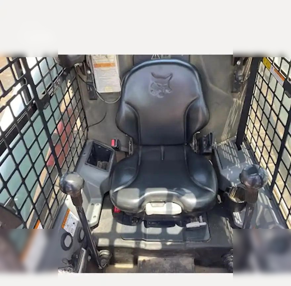 BOBCAT S570 - Мини-погрузчик с бортовым поворотом: фото 5 BOBCAT S570 - Мини-погрузчик с бортовым поворотом: фото 5