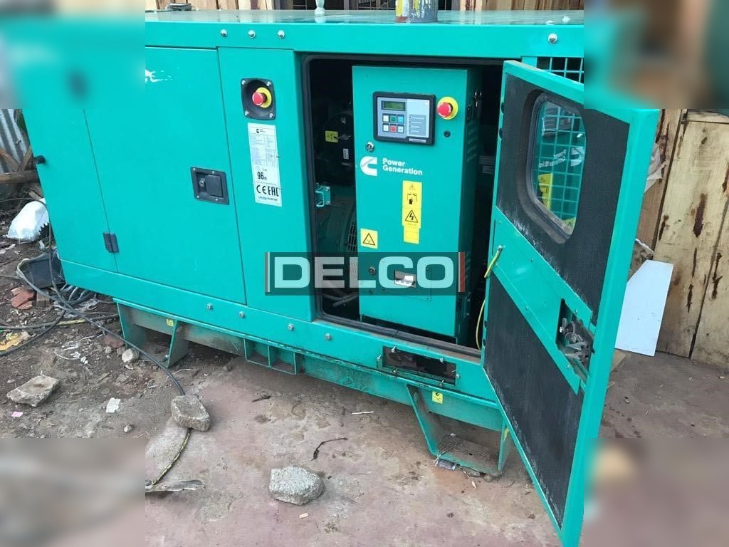 CUMMINS 500 KVA - Электрогенератор: фото 2 CUMMINS 500 KVA - Электрогенератор: фото 2