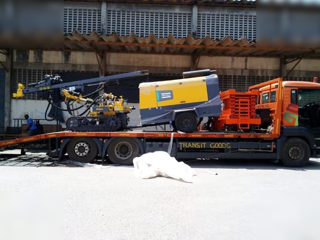 EPIROC AIRROC D40 - Буровая машина: фото 3 EPIROC AIRROC D40 - Буровая машина: фото 3